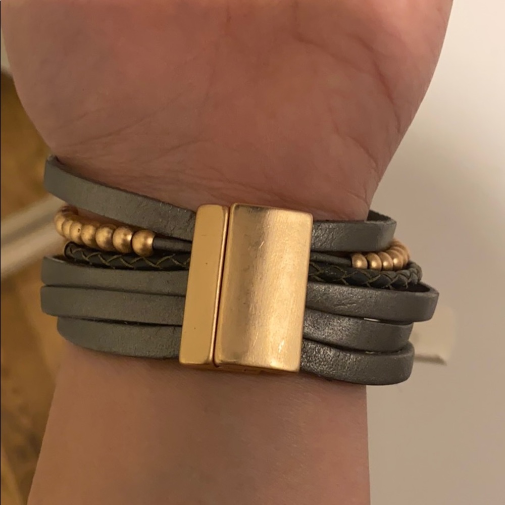 Bracelet! - Picture 2 of 2